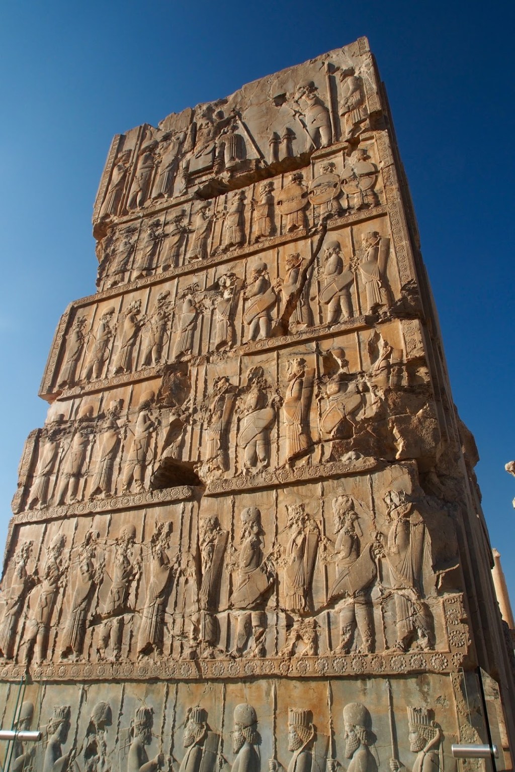 Írán 2014/2015: Druhý&nbsp;týden